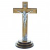 Crucifix bois foncé sur un socle bois et Christ argenté 13,5 cm
