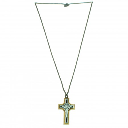 Collier de Saint Benoît avec une croix en bois d'olivier