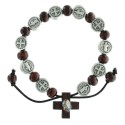 Bracelet de Saint Benoît avec des perles en bois et une croix