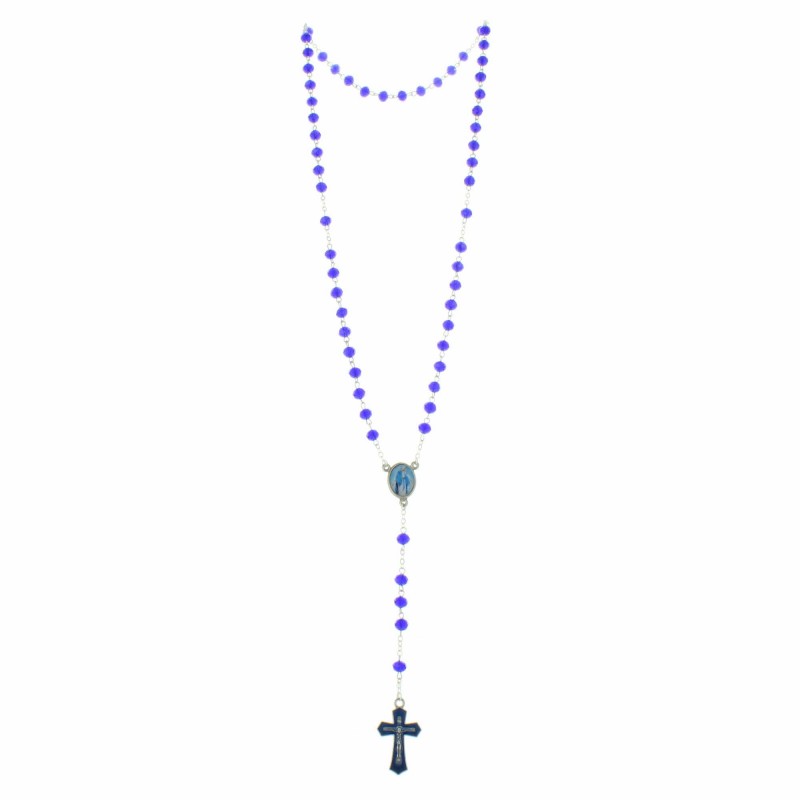 Collier religieux avec une médaille de Sainte Rita