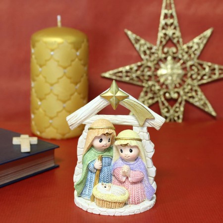 Nativity scene with Mary, Joseph and Jesus naive style10cm
