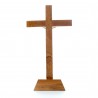 Crucifix en bois foncé avec un Christ en métal doré 21.5 cm