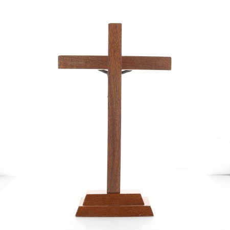 Crucifix en bois avec Christ en Métal Doré 27 cm