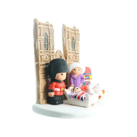 London ceramic christmas crib