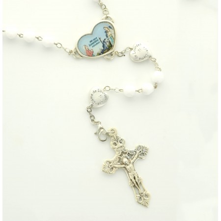rosario 160° anniversario di Lourdes in vetro bianco e scatola