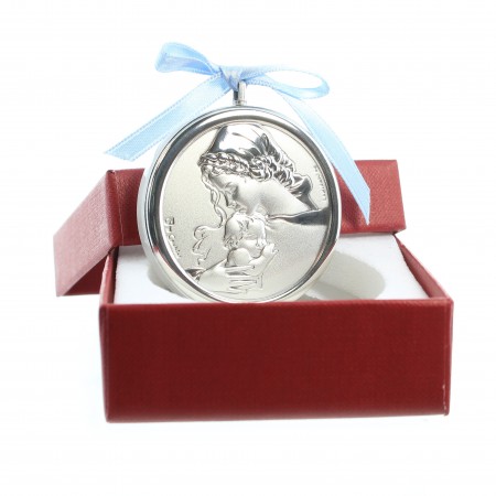 Round cradle medal with the Virgin Mother in silver