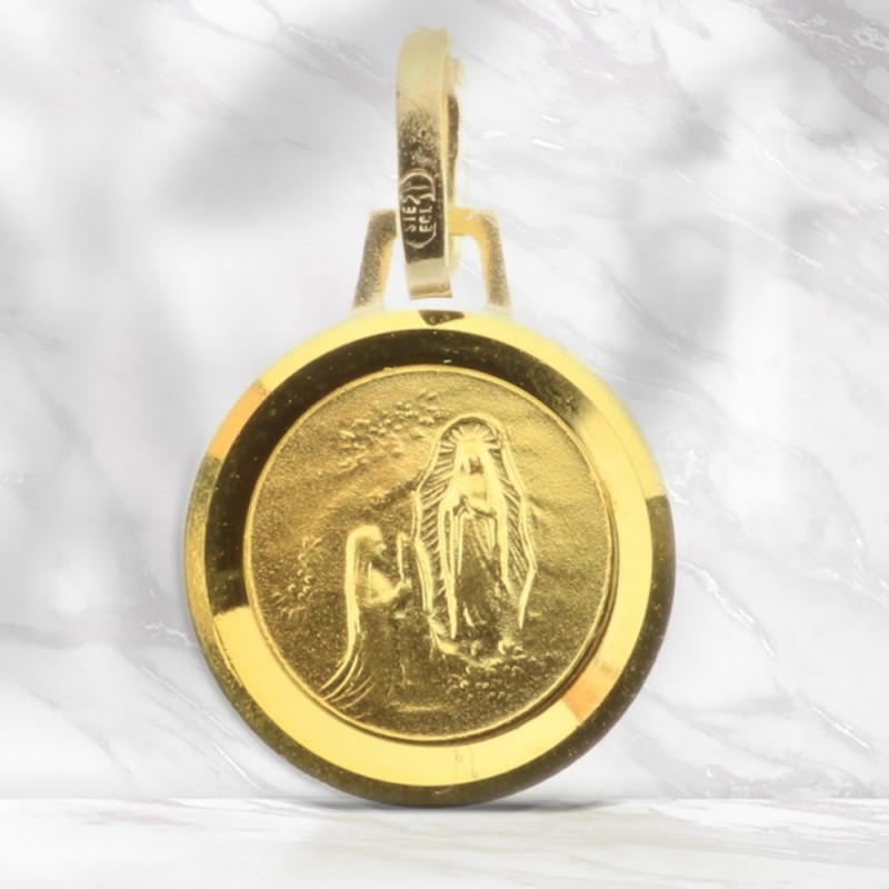 Medaglia di Lourdes in Oro, bordo tondo e denocciolato 20mm