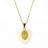 Chaîne dorée avec pendentif coeur nacre et médaille de Saint Michel