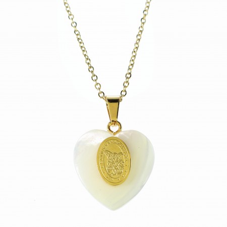 Pendentif coeur nacre , médaille de Saint Michel sur Chaîne dorée