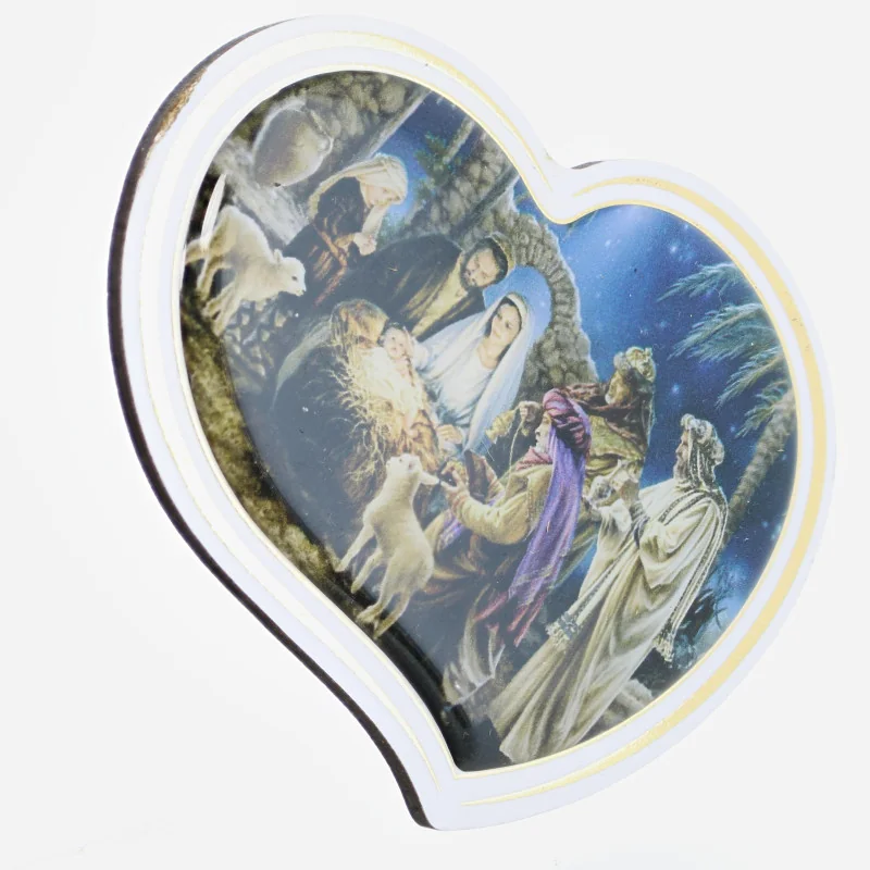 Heart-shaped Nativity magnet
