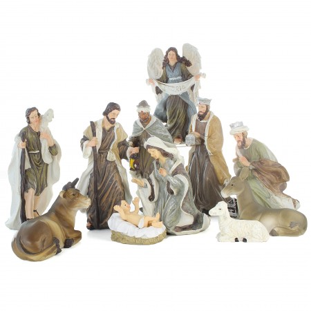 Realistic Nativity Scene with 11 hand-painted 16cm figures