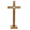 Croce di San Benoit di 26 cm su supporto in legno con Cristo in argento