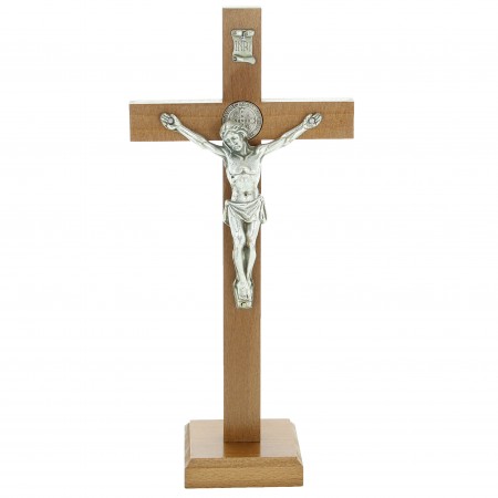 Croix de Saint Benoit de 26cm sur pied en bois et Christ argenté