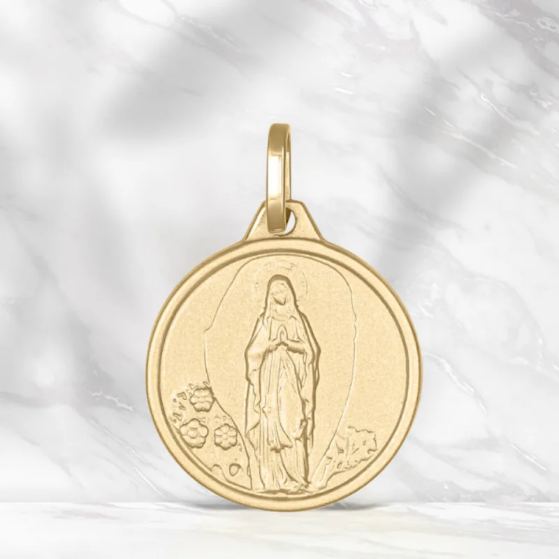 Médaille ronde Notre Dame de Lourdes Or 9 carats 1.4cm