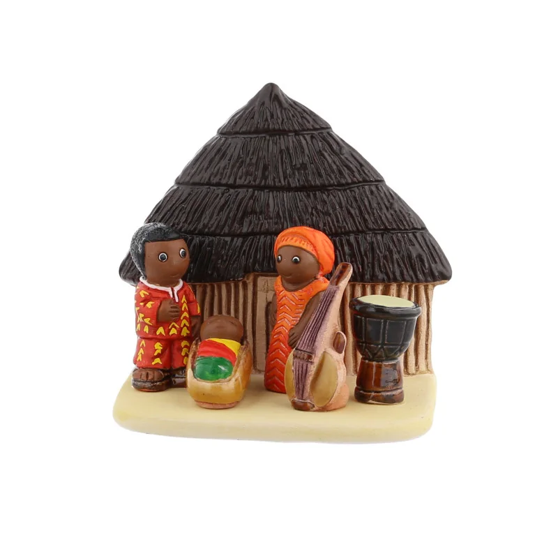Presepe del Camerun in ceramica 8x7 cm