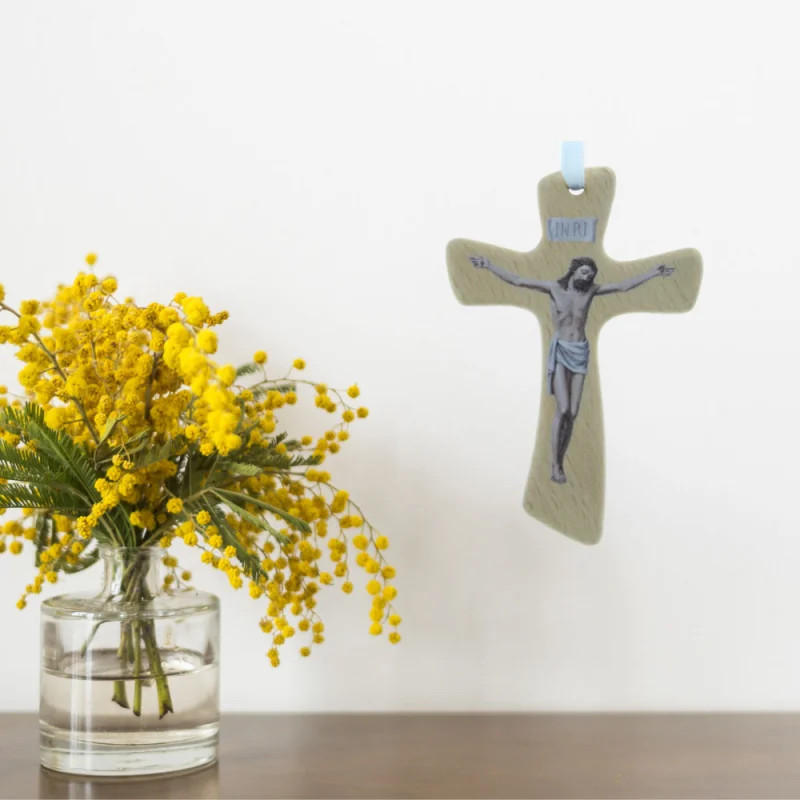 Crocifisso in legno con Cristo stampato 10cm