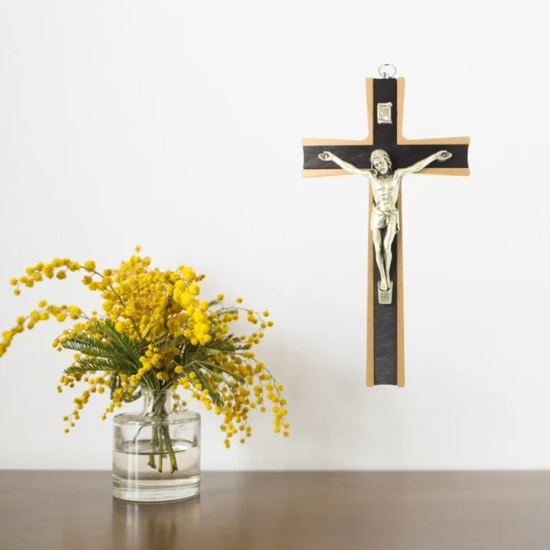 19cm Olive wood cross with Christ