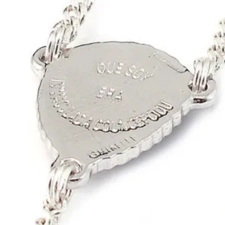 Precious rosary of the Apparition of Lourdes in mother-of-pearl and silver