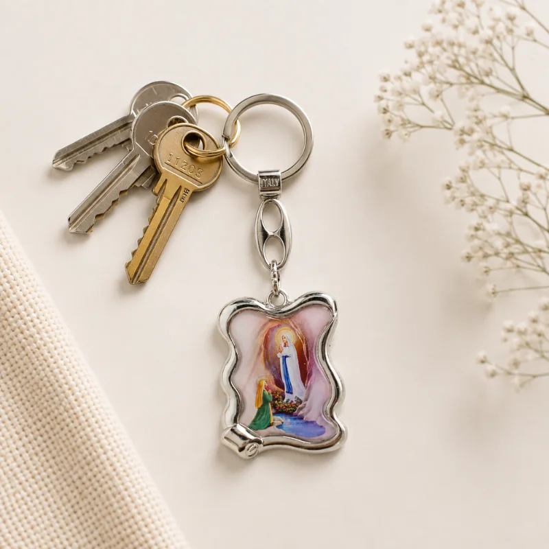 Parchment key ring of the Apparition of Lourdes