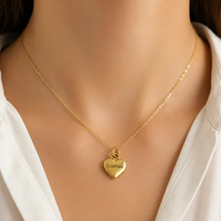 Collier avec pendentif cœur...
