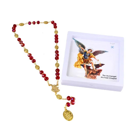 Chapelet de Saint Michel doré et perles rouges avec prière