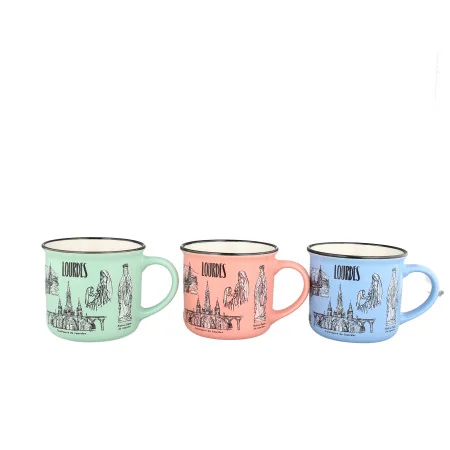 Tazza in ceramica di Lourdes rosa