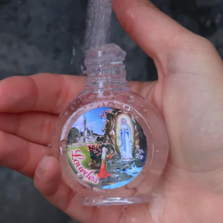 Flacone plastica di 40 ml...