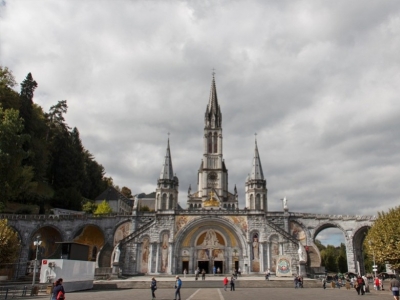 Ripresa delle messe a Lourdes